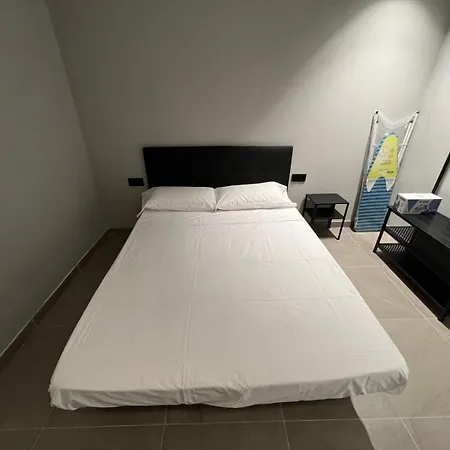 Oxxi B Apartman Valencia