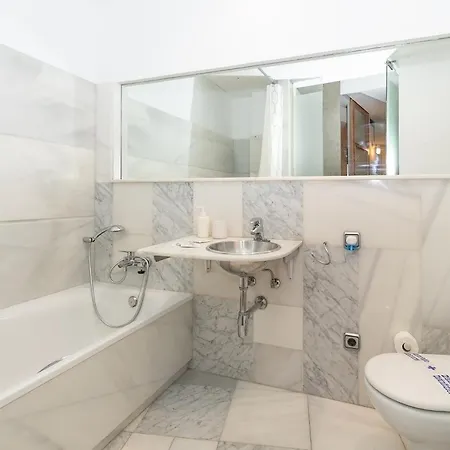 Lägenhet Amplio En Centro By Rent Me Valencia