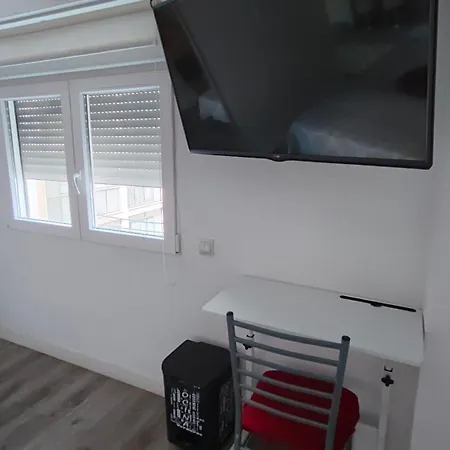 Paul's - No Turistico 홈스테이 *