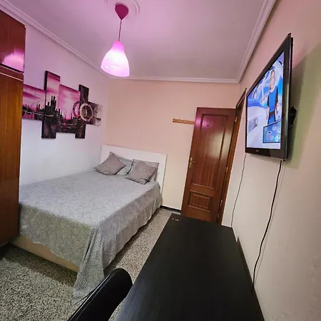 Homestay Avenidadelaplata *