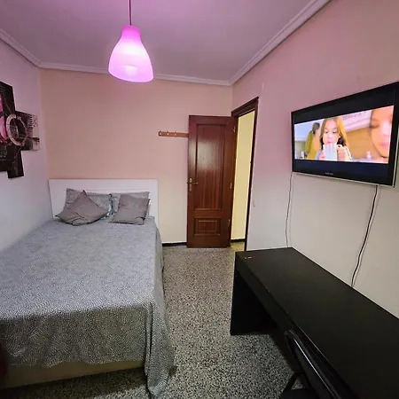 Avenidadelaplata Homestay Valencia