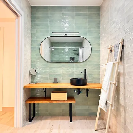 Alberola Industrial Style דירה