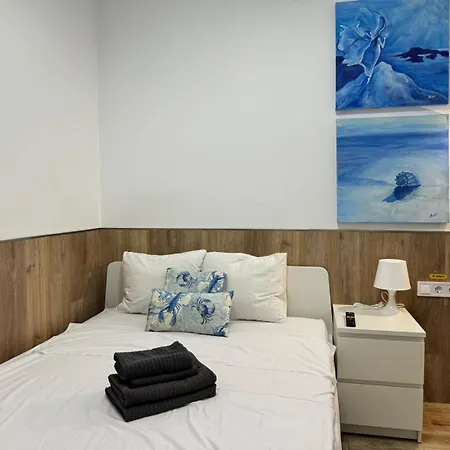 Rodrigues 15 Hotel apartamentowy *