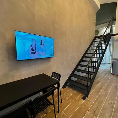 Apart Otel Cervero 24a Valensiya