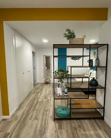 1240 Benlloch Apartman *