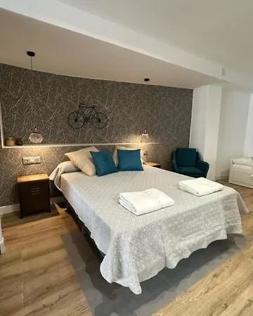 1240 Jordan Apartman *