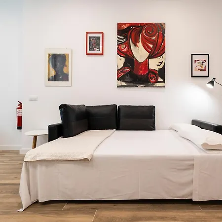 La Casa De La Pintora By Concept Flats *