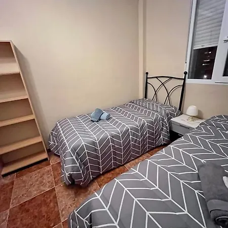 Bonito Y Grande Cerca De La Playa Appartamento