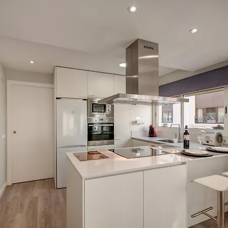 Beds & Breaks Casals דירה