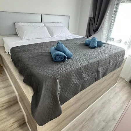 Versus Near Of Arts Iii