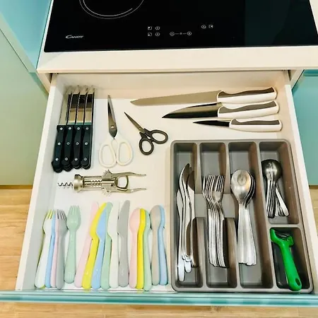 Color & Design Next To Russafa Soho *