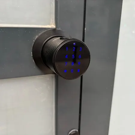 1 Port