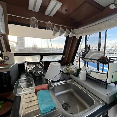 Úszó hotel Barco Muy Espacioso Con Dos Terrazas Centro!! Valencia