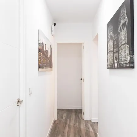 Singularstays Padre Urbano