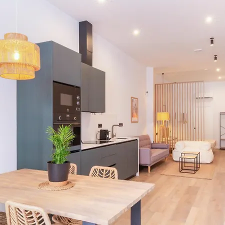 Apartment Mestalla Flats By Nomad Host