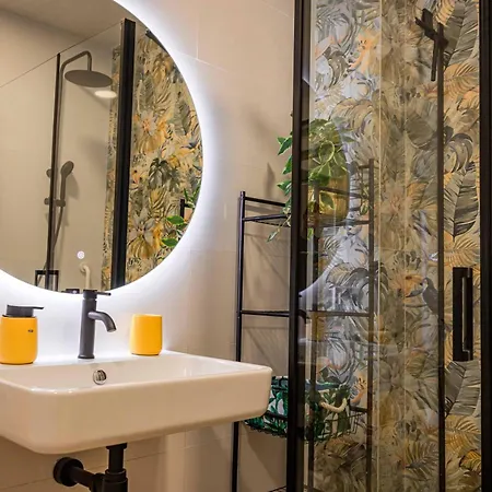 דירה Artistic Flat Next To Ruzafa Welcome To The Jungle ולנסיה