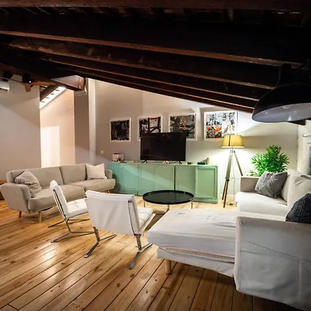 Duplex Loft And Office 140m2 A 70m2 Terrace 公寓 *