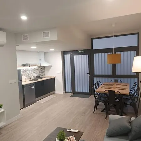 Explore Valencia! Tirant, Of Science & Ruzafa *