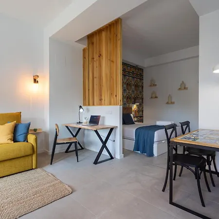 Lägenhet Florit Flats - Stylish Ceramic With Free Bicycles By The Joaquin Sorolla Station *