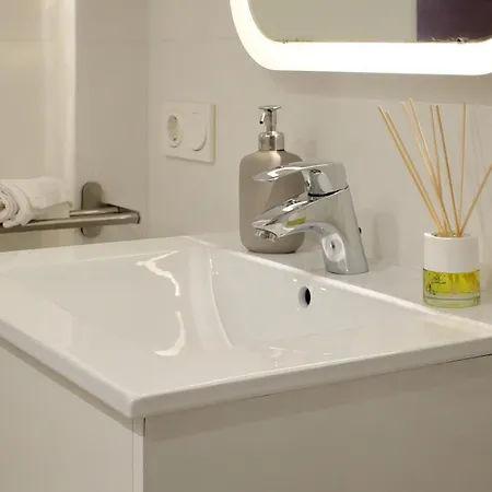 De Diseno En La Plaza Del Carmen F1 Appartement Valence