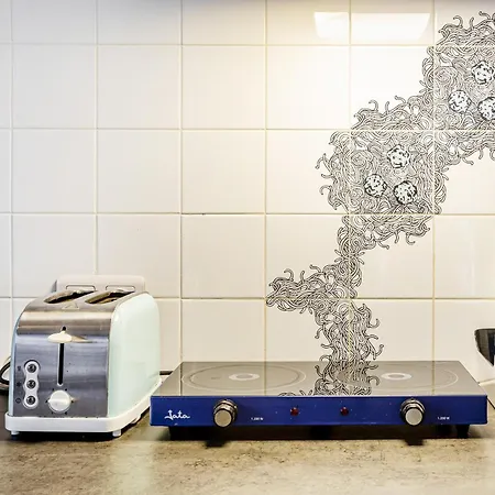 Bajo En El Centro فالنسيا