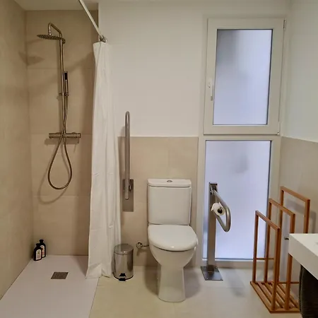 Apartment Bonito De 2 Cerca De La Estacion Joaquin Sorolla