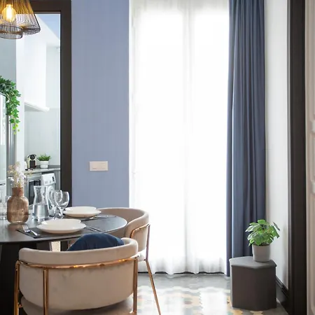 Apartment Singularstays Ca Iconic