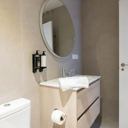Dorm4you Arena Standar Junior Hotel apartamentowy Walencja