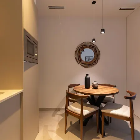Hotel apartamentowy Dorm4you Arena Standar Junior Walencja