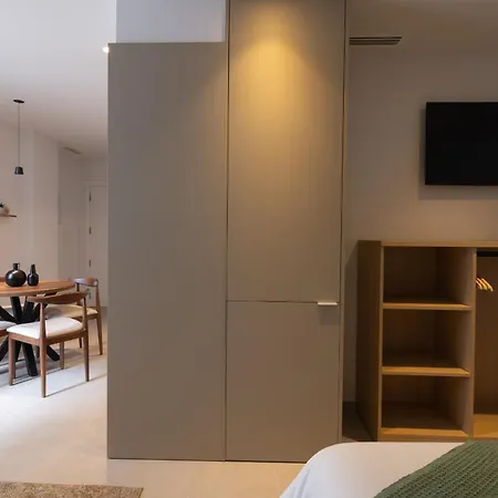 Dorm4you Arena Terraza 04 Apartahotel 4*