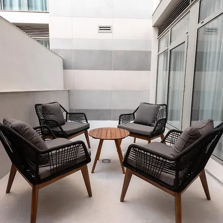 Apartahotel Dorm4you Arena Terraza 04 Valencia