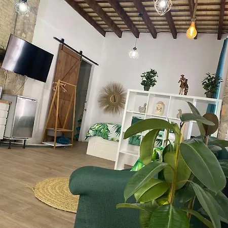 Ruzafa Oceanograf Science Center *