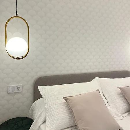 Loft Con Wifi Lavadora Secadora Cama Agradable Muy Proximo Apartment Valencia