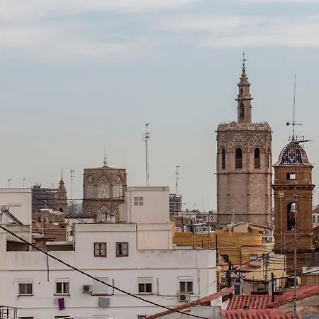 Travel Habitat Ruzafa Lofts 公寓