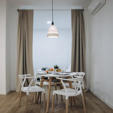 Leo Xiii Apartman Valencia