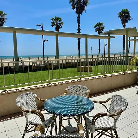 Reinapart Patacona Beachfront Seaview Lägenhet