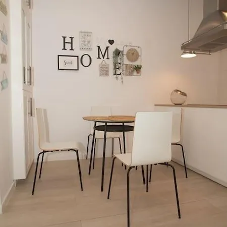 Acogedor Frente A Torres De Serrano 아파트 발렌시아