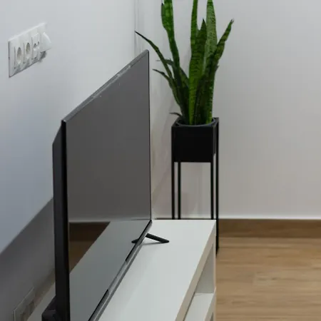 Vlc Host- Fray Pedro Panzió