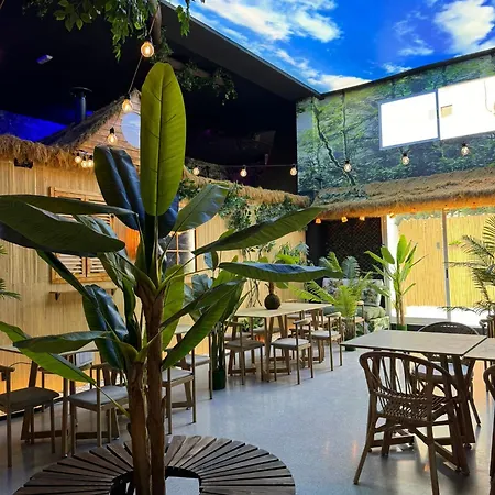 Vandrerhjem The Pod Village