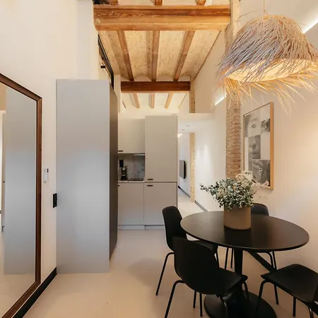 Apartment Lovely Exclusivity In Center *