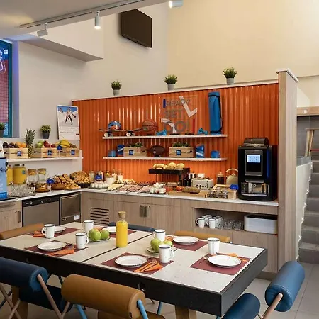 Ibis Budget Centro Puerto Hotel Valencia