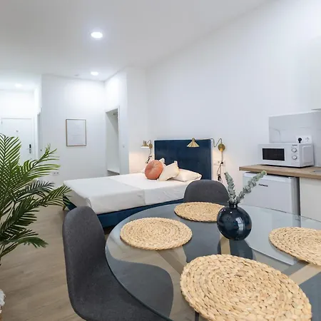 Konukevi Imprenta Sorolla By Concept 4*