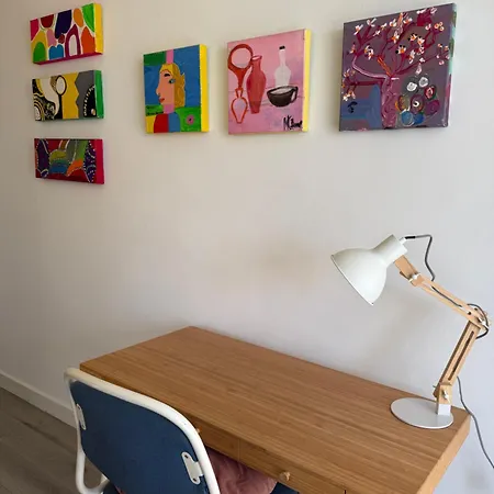 Petite Penthouse With The Sunniest Terrace In Daire *