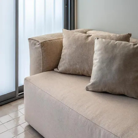 Apartment Point Beach Blue