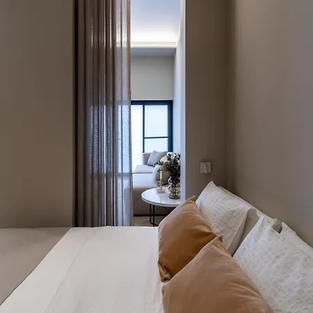 Apartment Point Beach Blue *