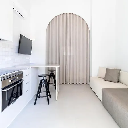 Malvarrosa Point White Daire Valensiya