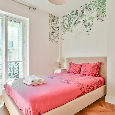 Apartment Amazing And Spacious Aparment In Valencia