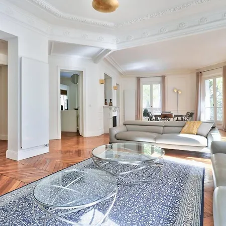 Amazing And Spacious Aparment In Valencia