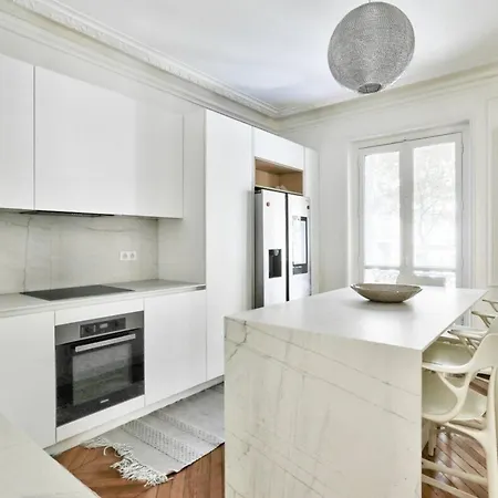 Apartment Amazing And Spacious Aparment In Valencia