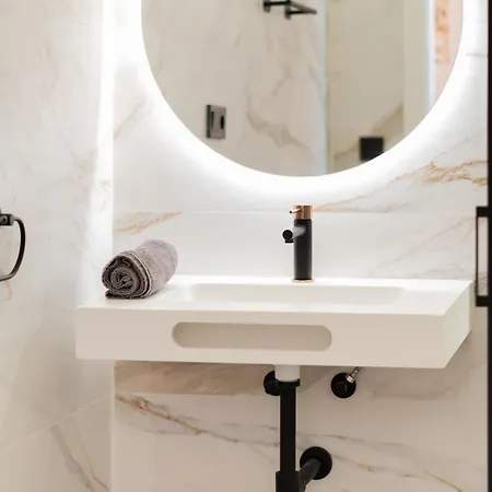 Deluxe - Ciudad De Artes